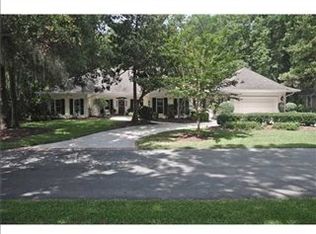 9 Prestbury Ln, Savannah, GA 31411