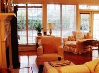 102 President Madison Dr, Madisonville, LA 70447