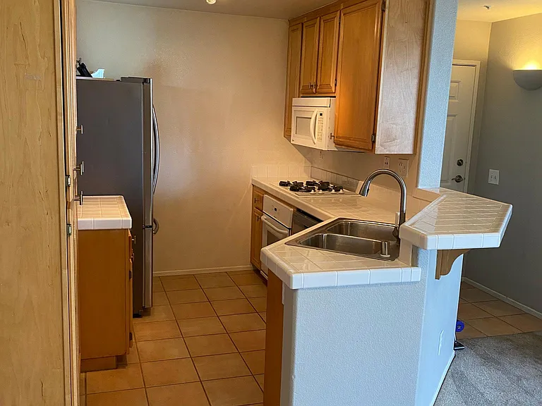 11235 Affinity Ct — Photo 10