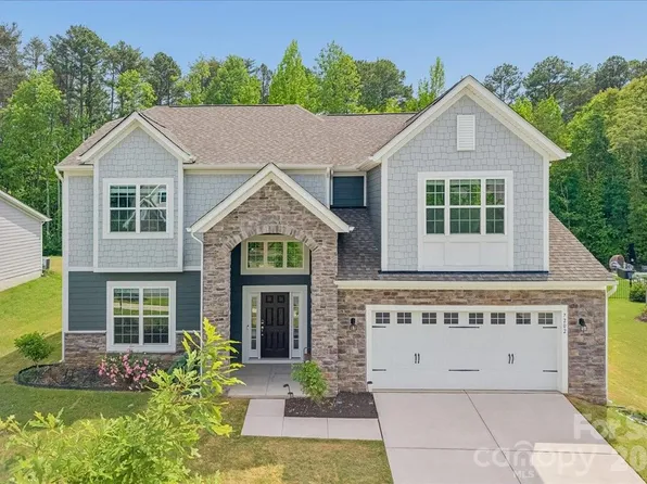 7202 Glenroe Dr, Huntersville, NC 28078