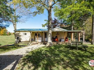 4132 Gunnels Rd, Byrdstown, TN 38549