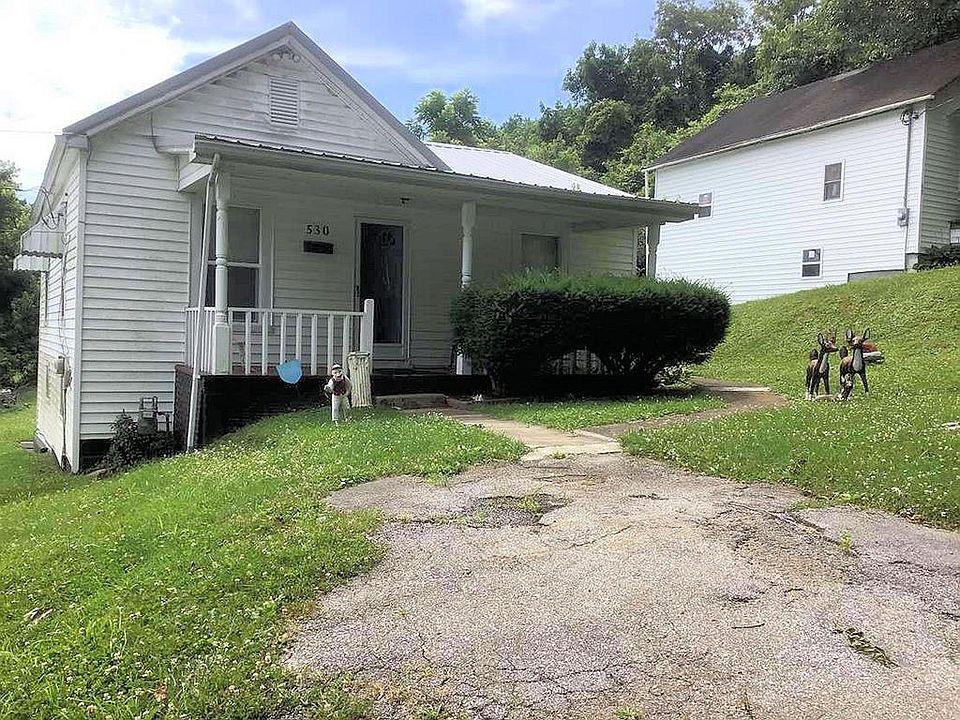 1st image of 530 Center St