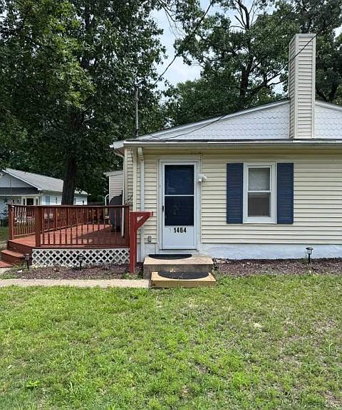 1464 Colony Rd — Photo 1