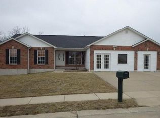 10395 Hawks Nest Dr, Hillsboro, MO