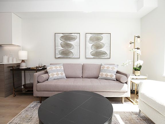 4th image of 3588 Hull St #201