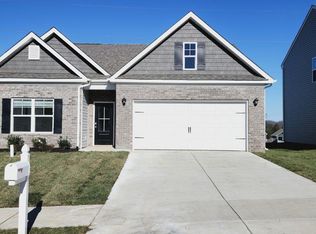 1610 Fox Meadows Cir, Bluff City, TN 37618