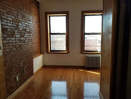 Rented by CC Managers INC | media 1