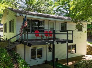 429 S Geneva Rd, Shepherd, MI 48883