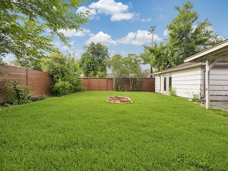 5402 Queensloch Dr — Photo 16