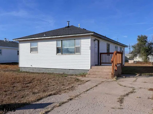 220 Buffalo St, Kimball, NE 69145