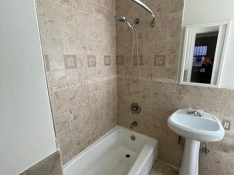 805 N Poinsettia Pl #3/5 — Photo 13