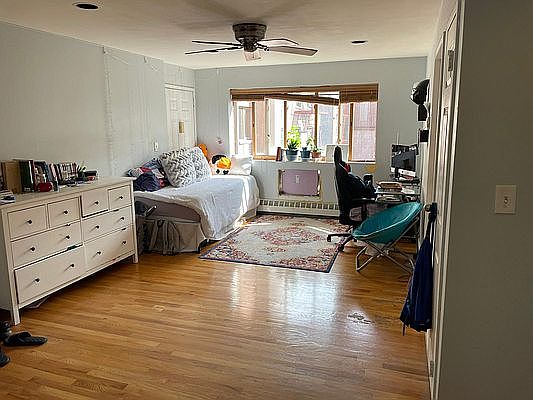 1st image of 11882 Metropolitan Ave APT 5A