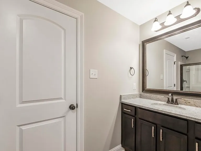 119 Sandstone Ave — Photo 17