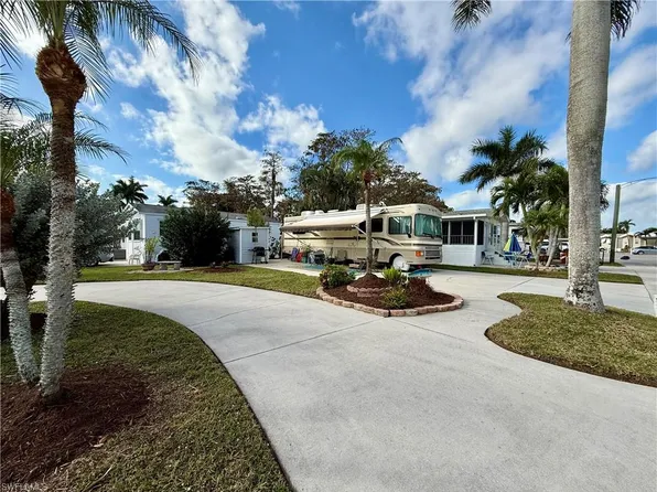 449 Cheetah DR, NAPLES, FL 34114