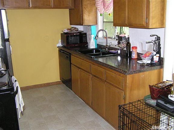 3rd image of 2129 Ethan Way