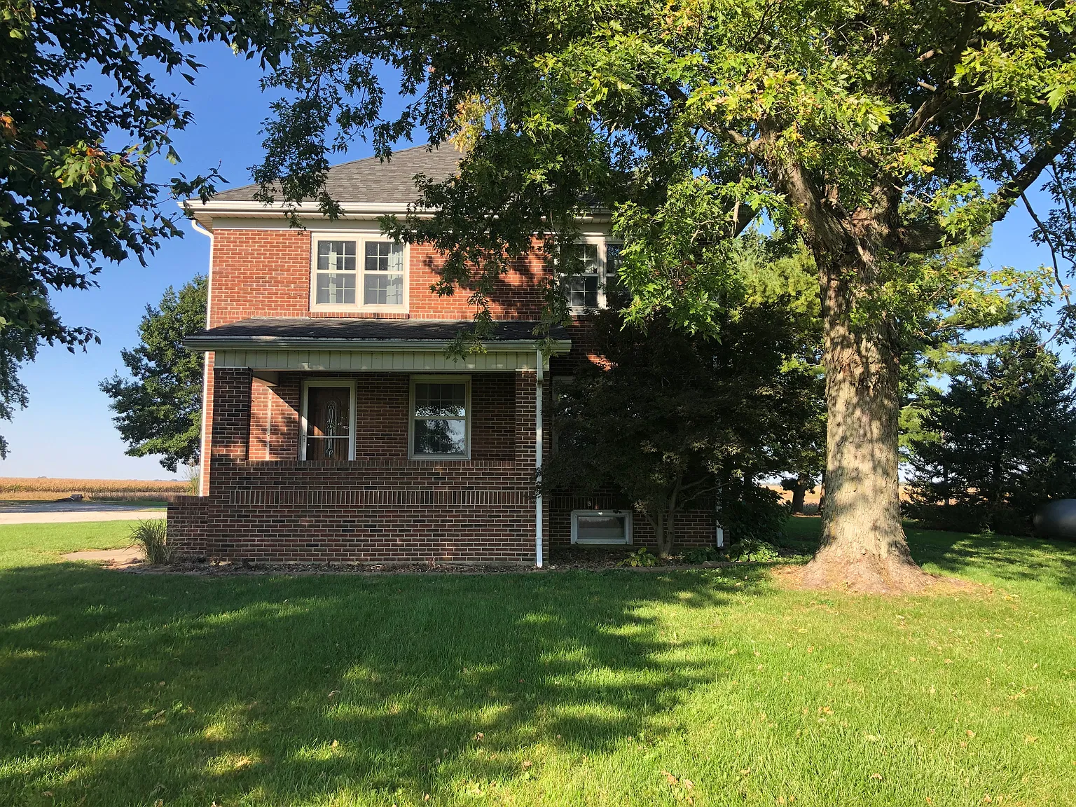 4 bed, 1600 sqft, $1,700 — Photo 1