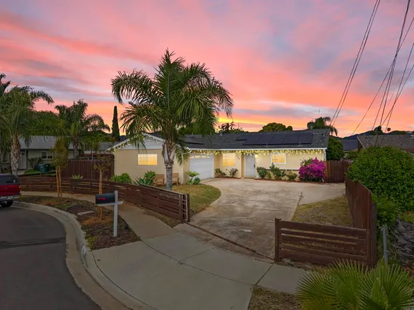 904 Aster St, Escondido, CA 92027