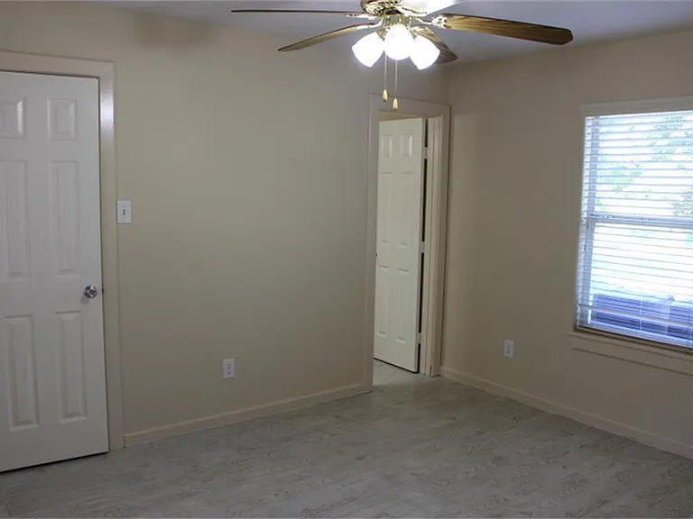 19708 Oaka Ct — Photo 6