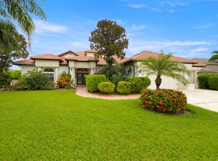 1873 Lago Vista Blvd, Palm Harbor, FL 34685