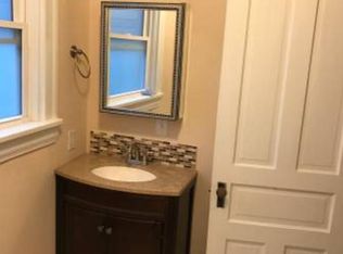 10705 Massie Ave, Cleveland, OH 44108