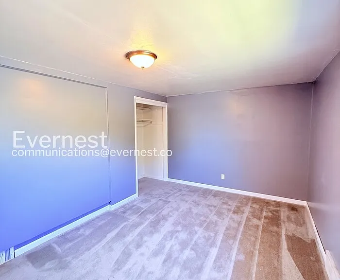 15380 Meyers Rd — Photo 12
