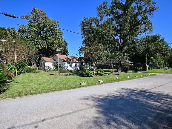 3rd image of 12981 McNair St
