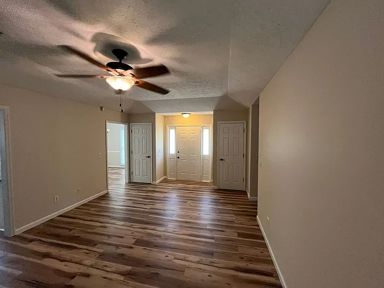 6016 Harvest Dr — Photo 9