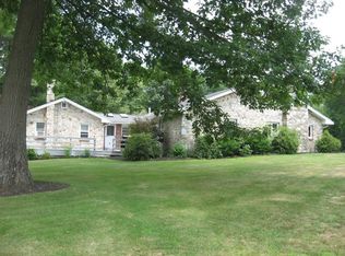 84 Dresser Hill Rd, Charlton, MA 01507