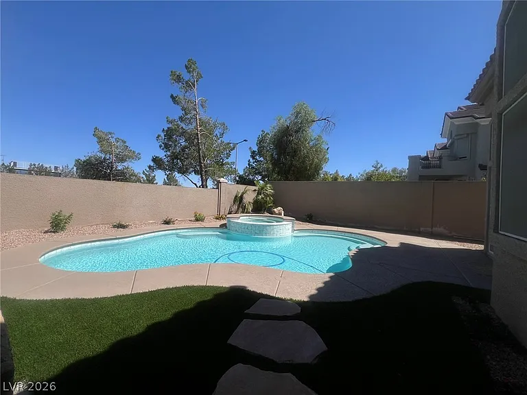 1824 Dolce Dr — Photo 26