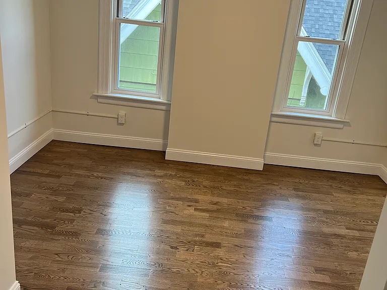 470 Howard Ave #3 — Photo 7