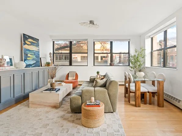 205 15th Street image 1 of 8