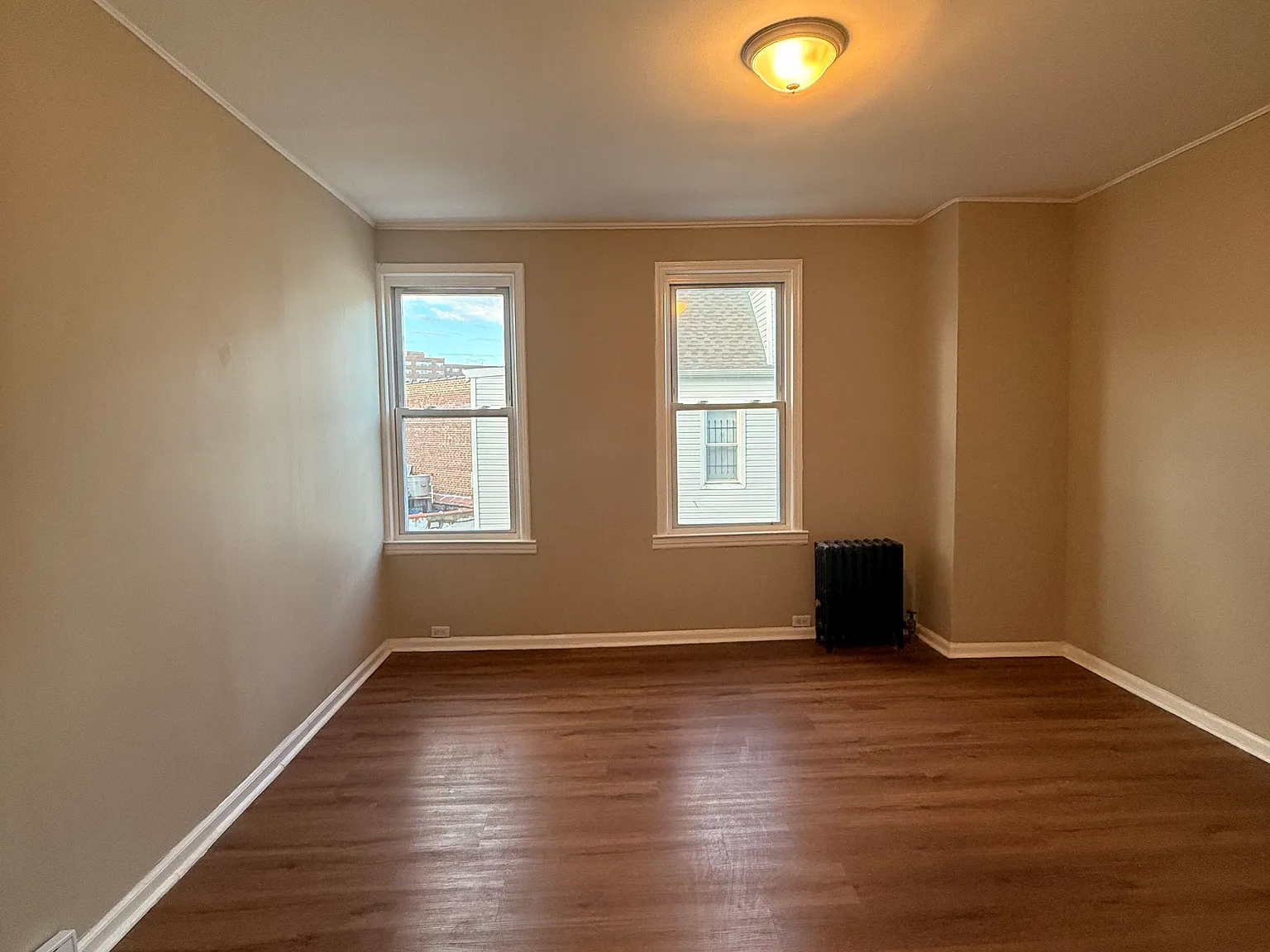 3 bed, $2,295 — Photo 3
