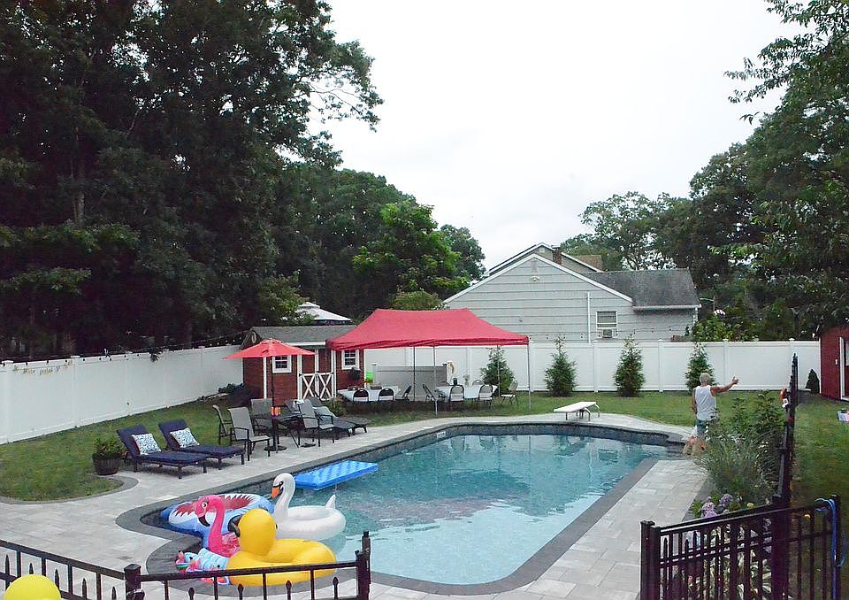 1st image of 418 Johnson Ave