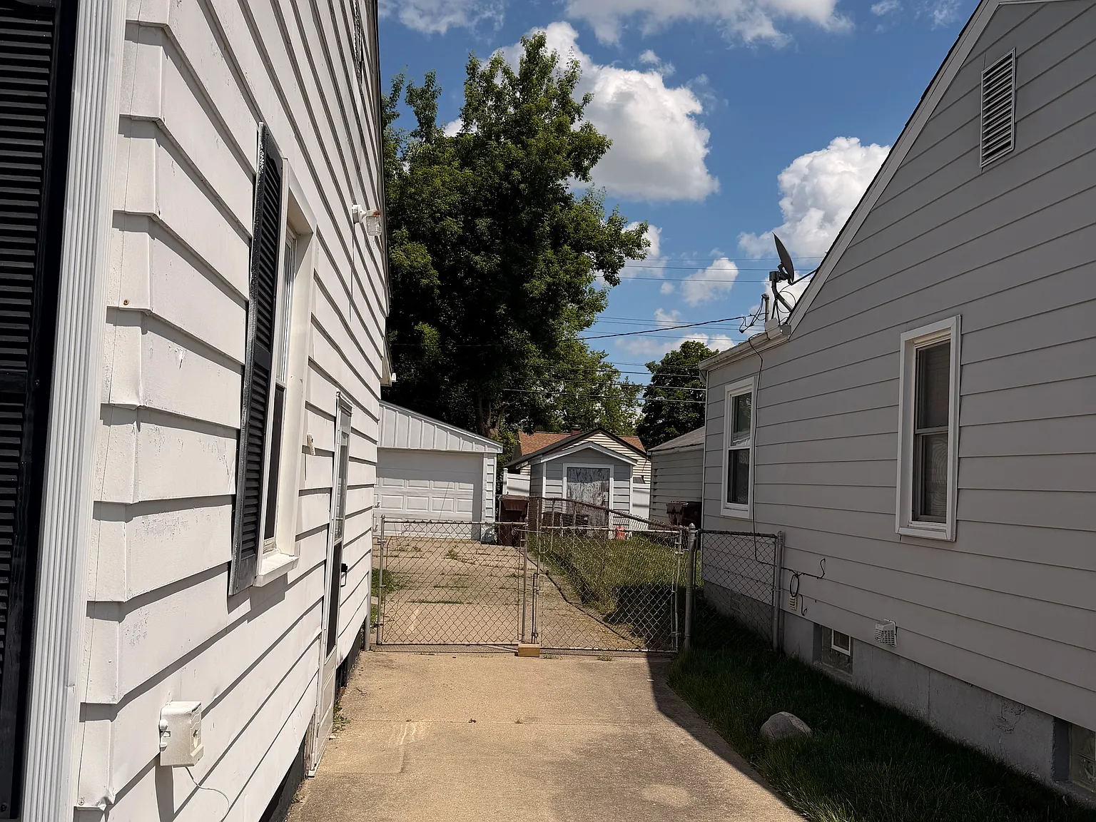 2 bed, 725 sqft, $1,500 — Photo 2