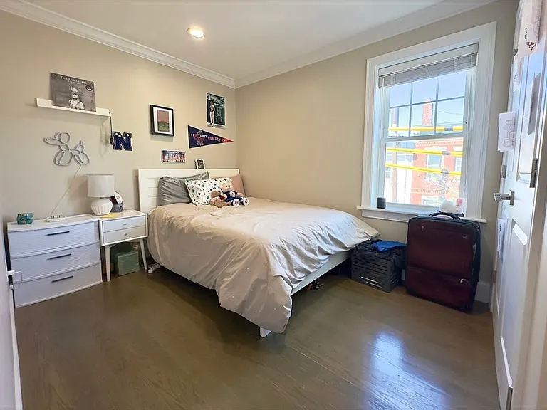 78 Cottage St #3 — Photo 9