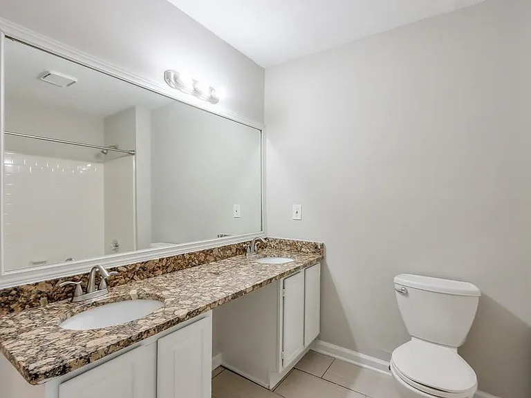 1622 Homestead Trl — Photo 7
