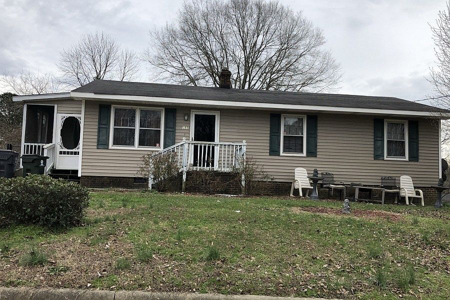 1st image of 311 Mimosa St