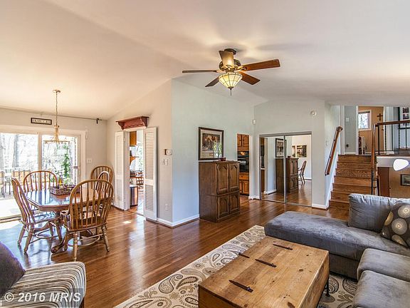 2nd image of 4107 Adrienne Dr