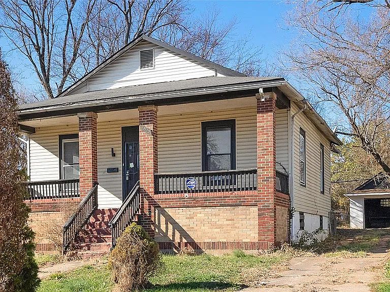 1st image of 3723 Manola Ave