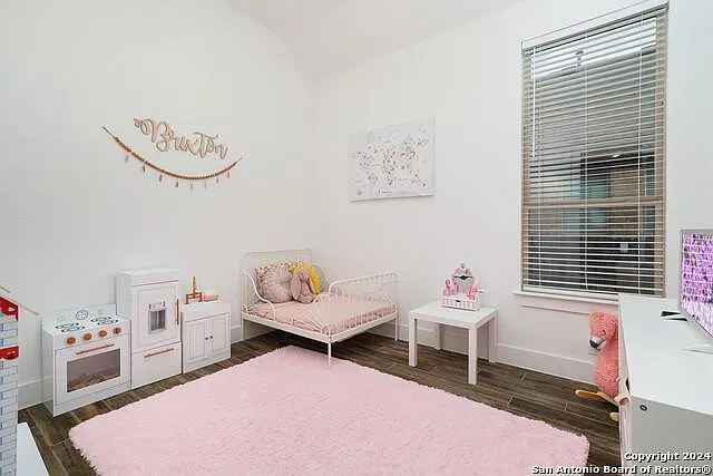 3115 Stokesay Park — Photo 17