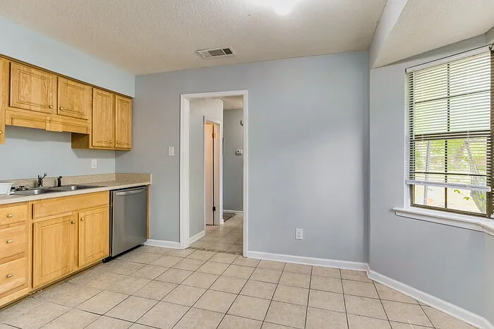 1025 Sable Dr #A — Photo 19
