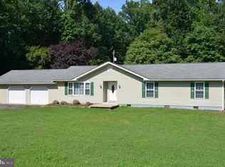 9088 Pumpkin Neck Rd, King George, VA 22485