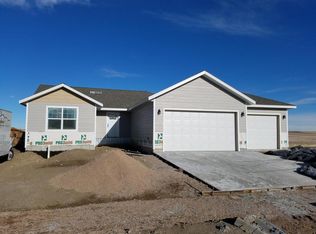 225 41st Ave NE, Great Falls, MT 59404