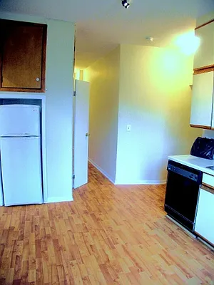 Rented by DSA Realty | media 40