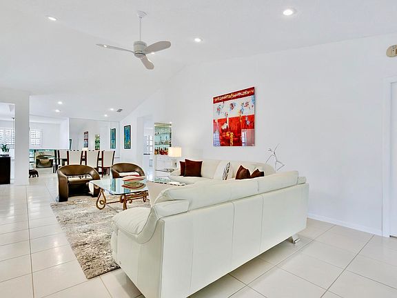 4th image of 22760 Mandeville Pl APT D