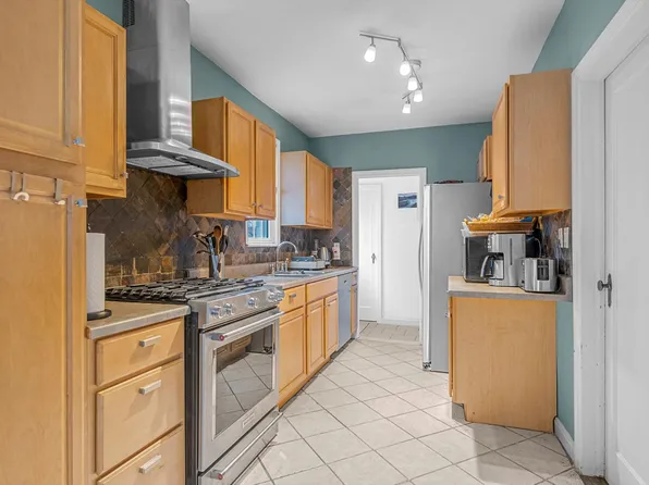 215-18 48th Avenue image 11 of 21