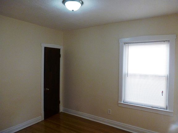 2nd image of 9350 S Saginaw Ave