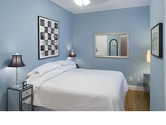 Rented by R New York | media 14