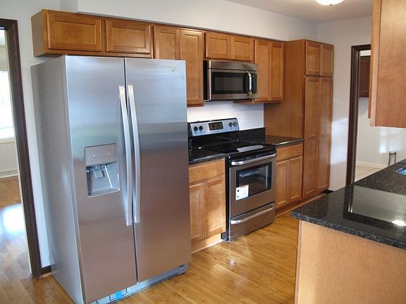 4th image of 5781 Hoylake Dr