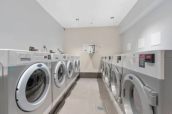 Rented by AD Real Estate Investors | media 28